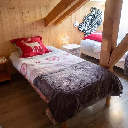아파트 Confortable A Taninges, 25 M² Avec Vue Sur Jardin